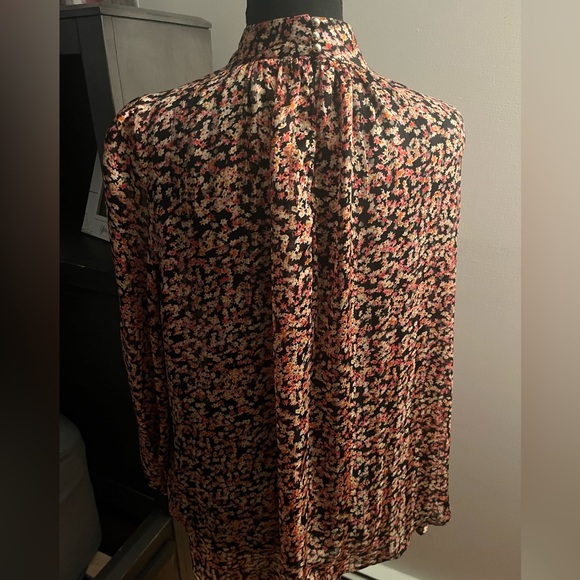 multicolored flowered top from H&M - Picture 2 of 4